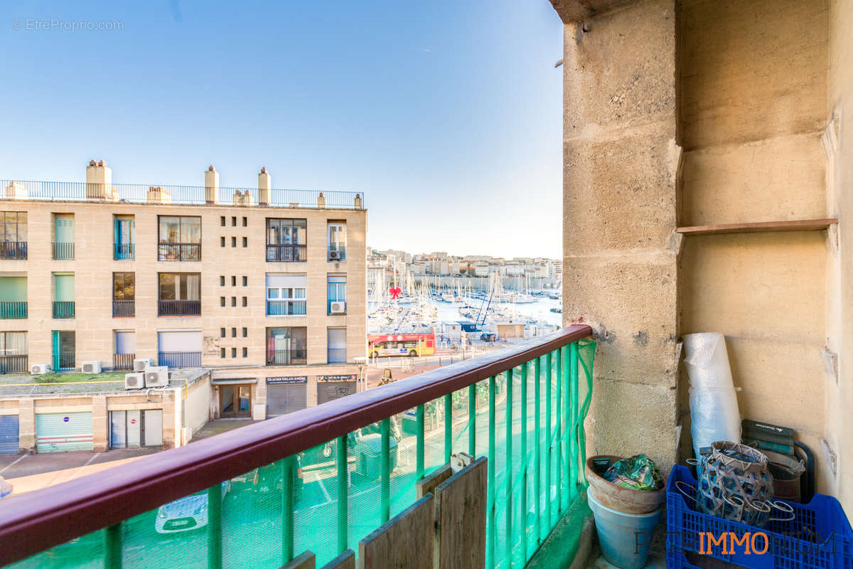 Appartement à MARSEILLE-2E