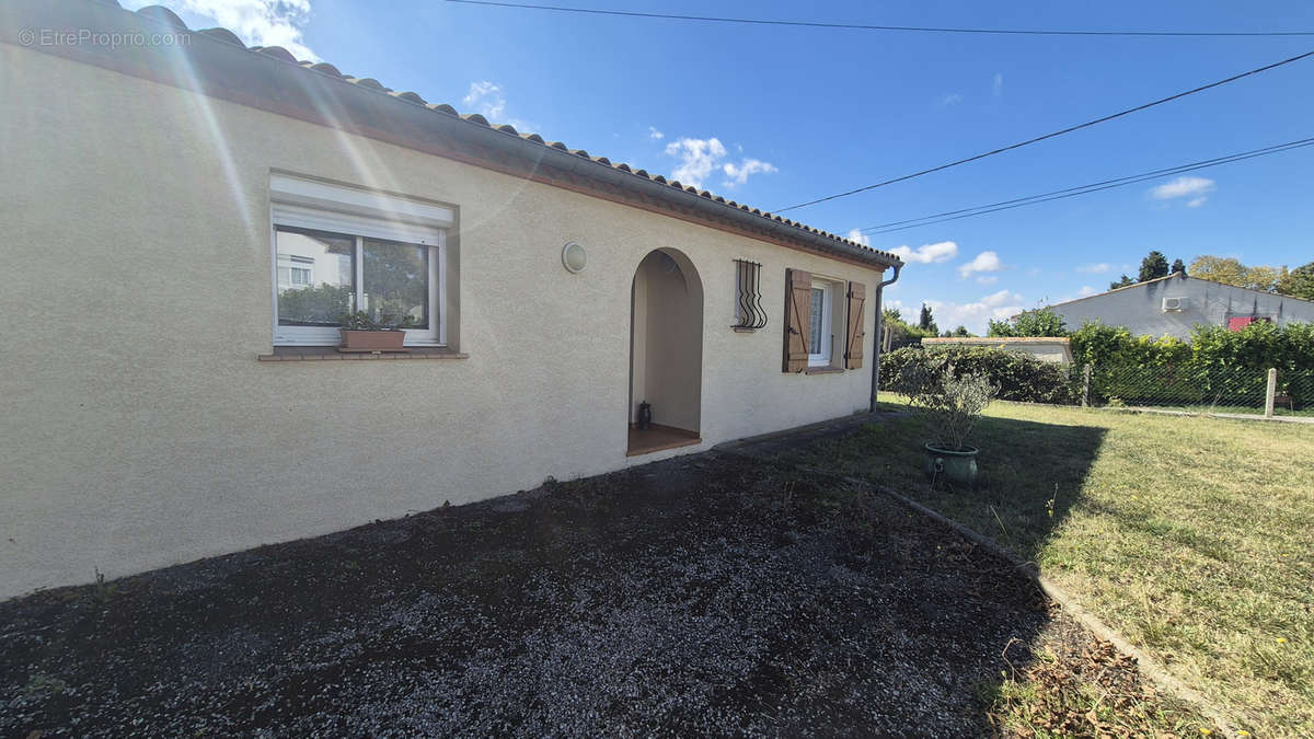 Maison à SAINT-MARTIN-LALANDE