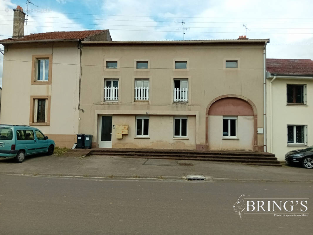 Appartement à MAGNIERES