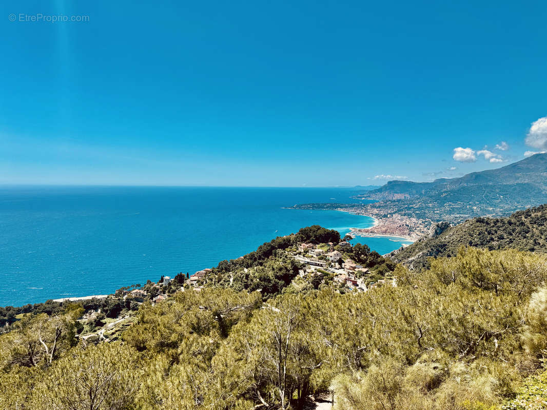 Appartement à MENTON