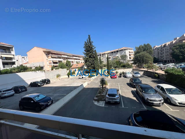 Appartement à HYERES