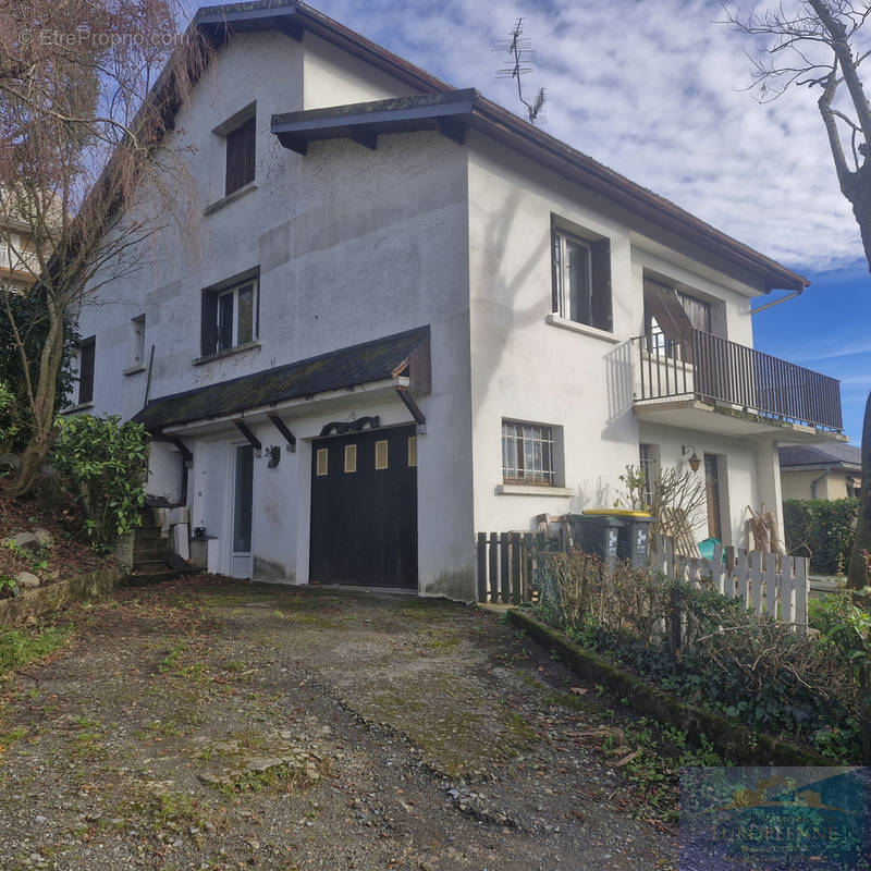 Maison à LOURDES