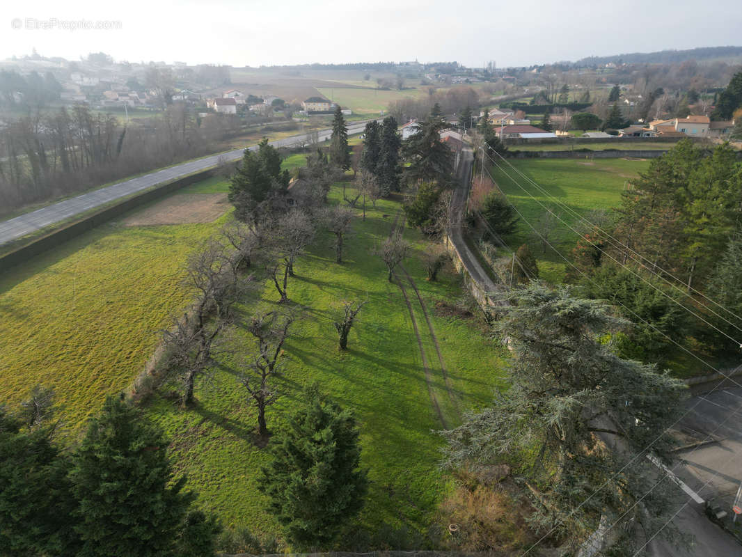 Terrain à PEAUGRES