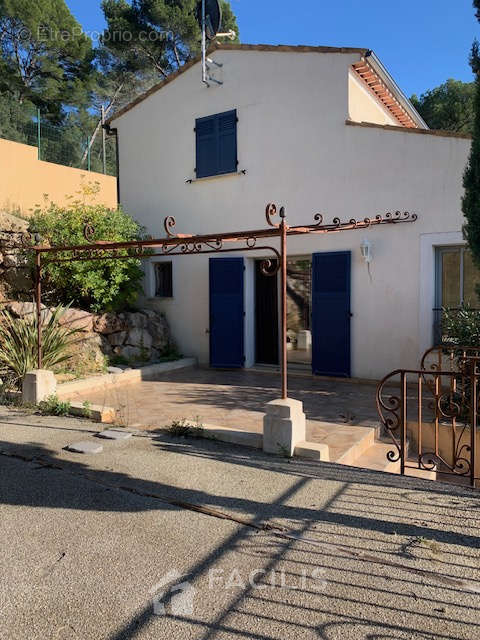 Maison à LORGUES