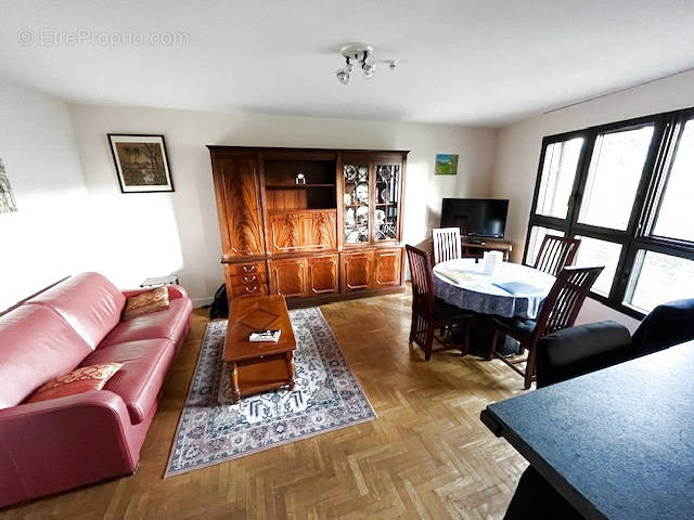 Appartement à SAINT-MANDE