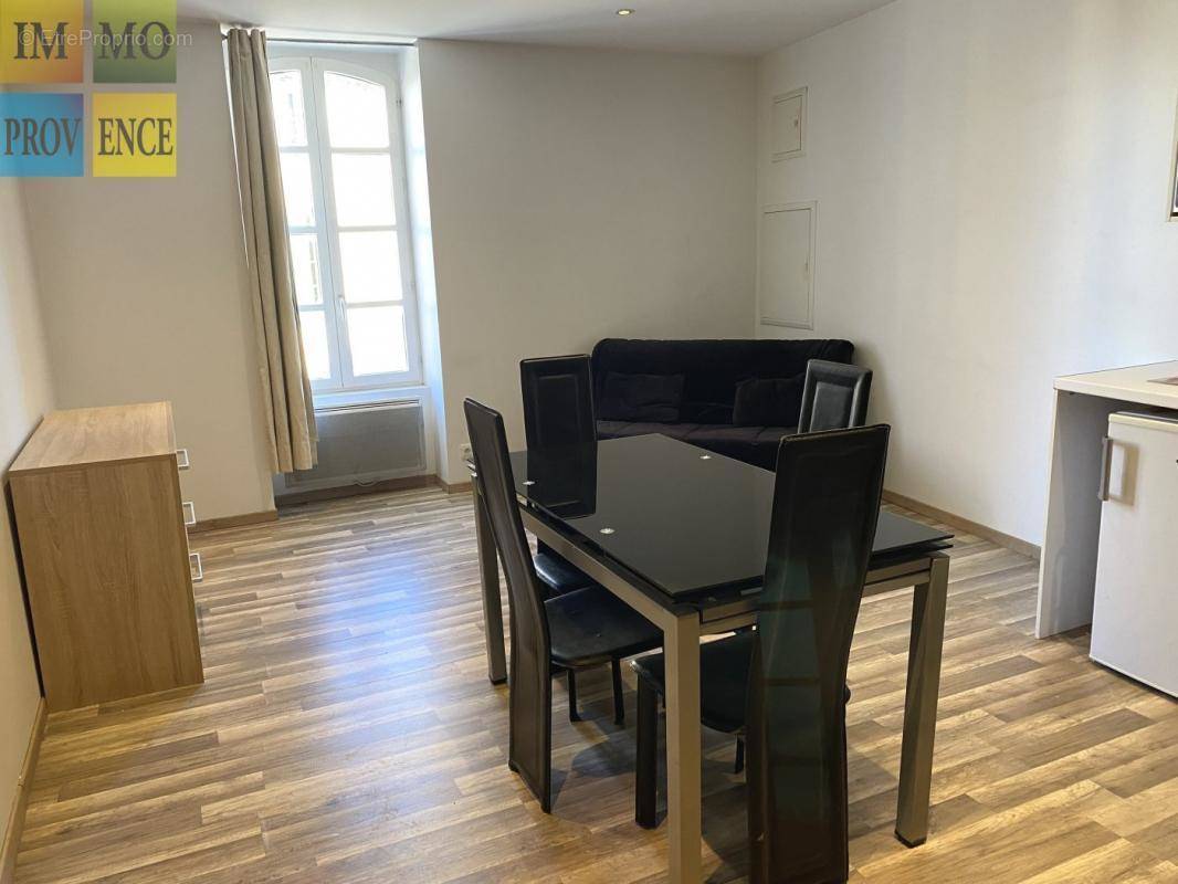 Appartement à PERTUIS