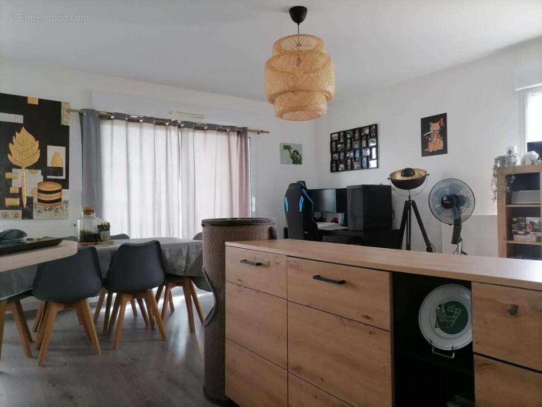 Appartement à CHARTRES-DE-BRETAGNE