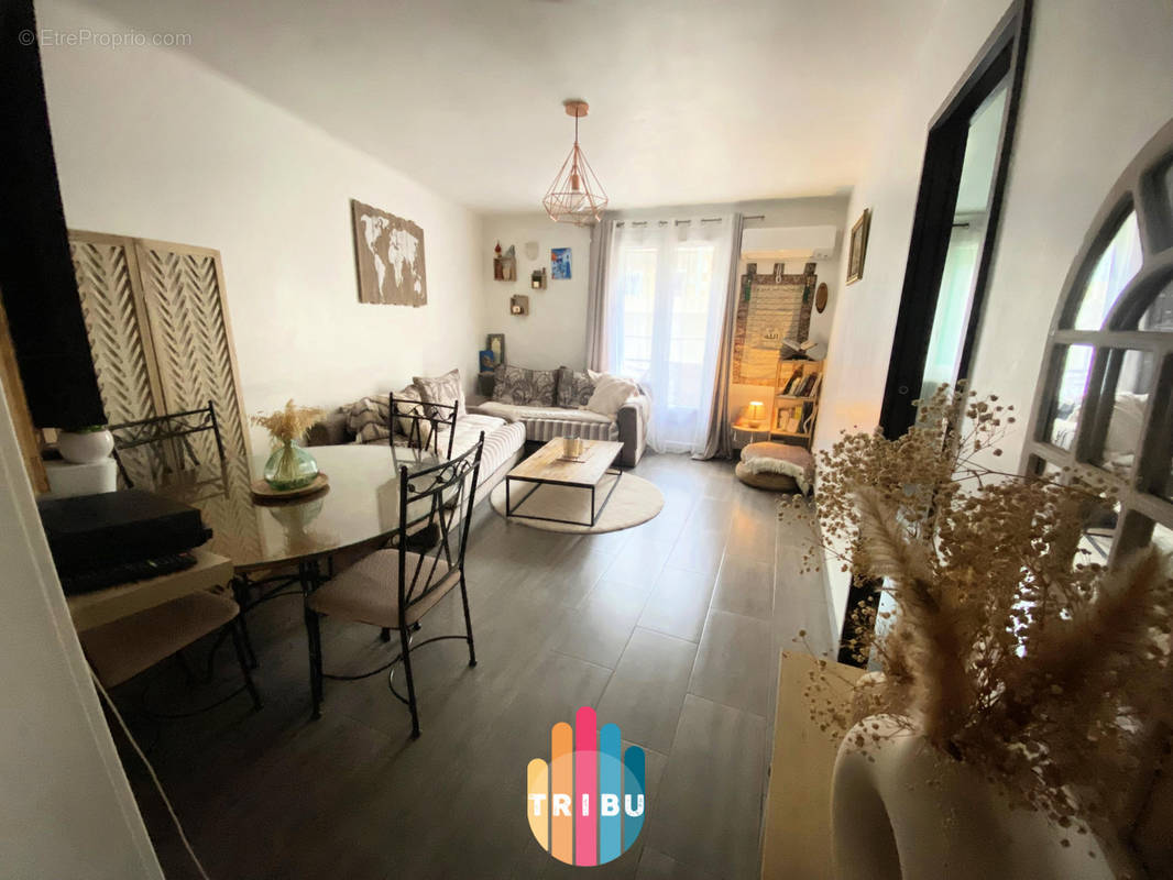 Appartement à MARSEILLE-3E