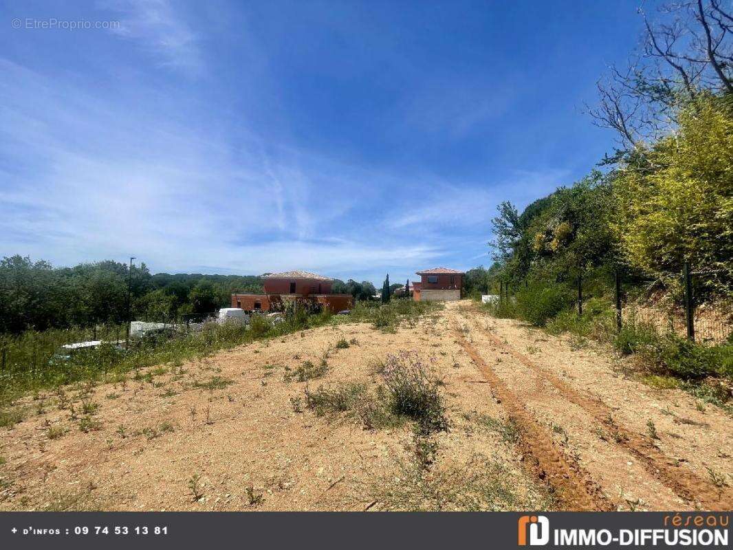 Terrain à BEZIERS