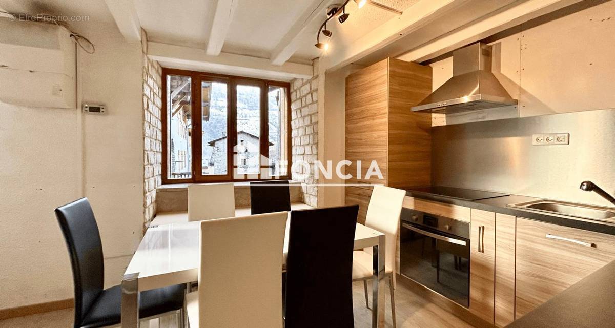 Appartement à BOURG-SAINT-MAURICE