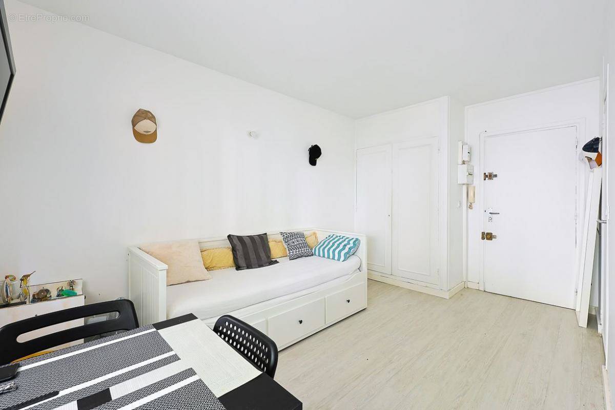 Appartement à PARIS-12E