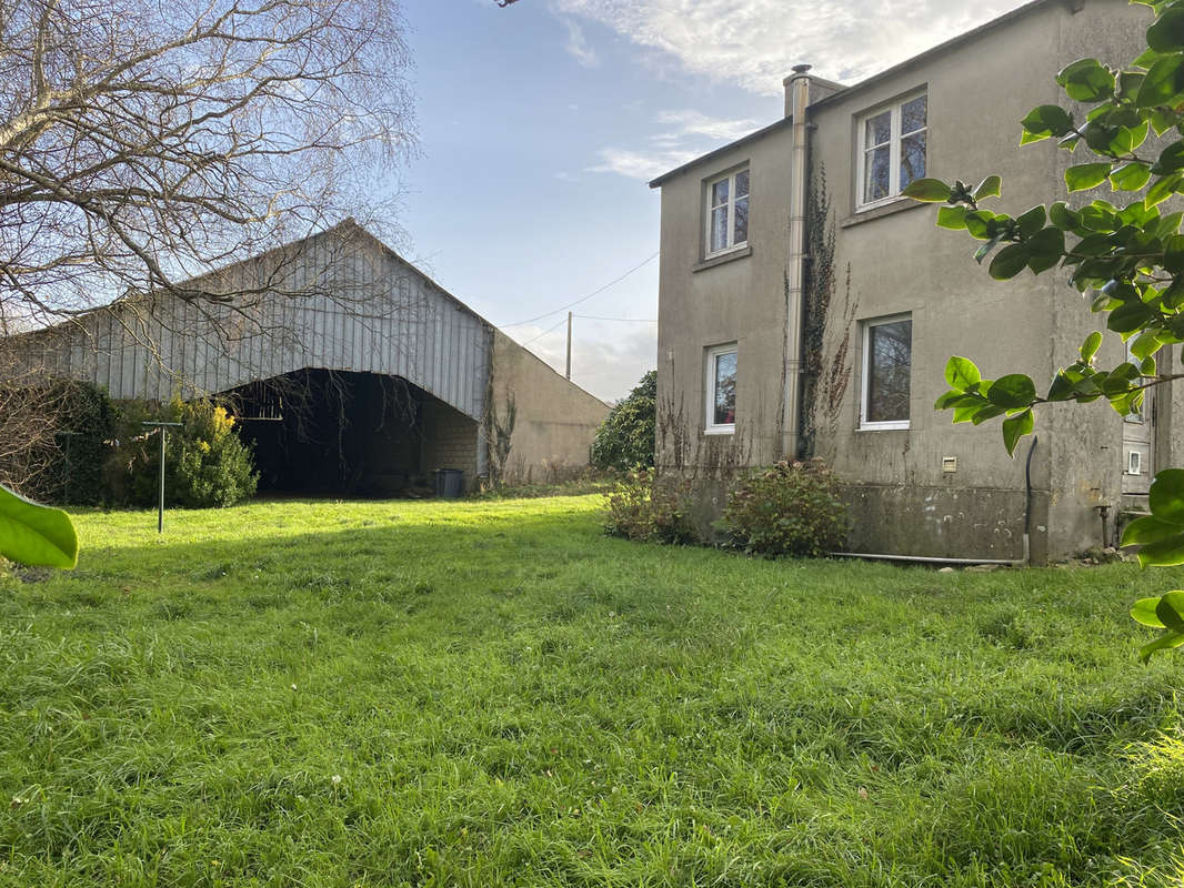 Maison à SAINT-NIC