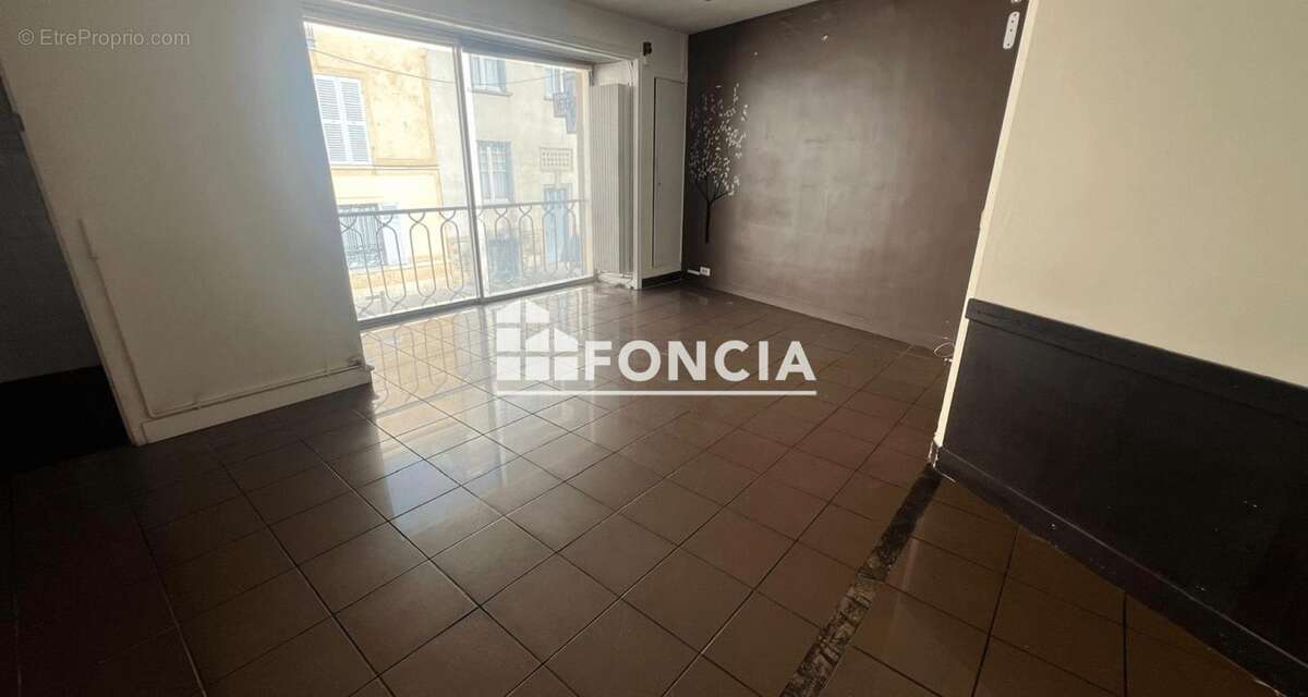 Appartement à VERSAILLES