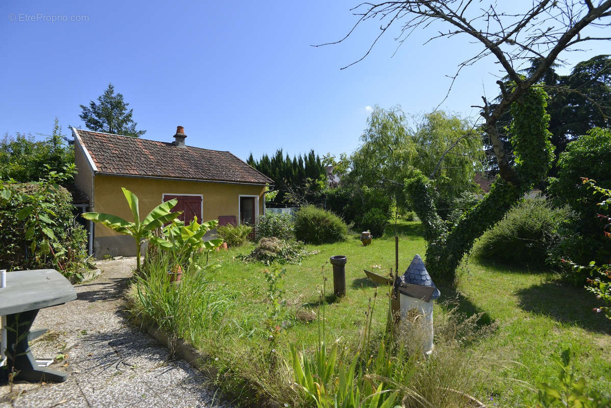 Maison à COSNE-COURS-SUR-LOIRE