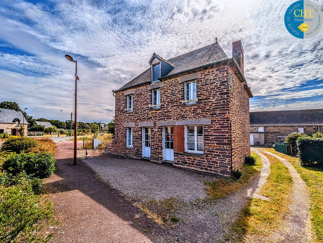 Maison à SAINT-PERAN