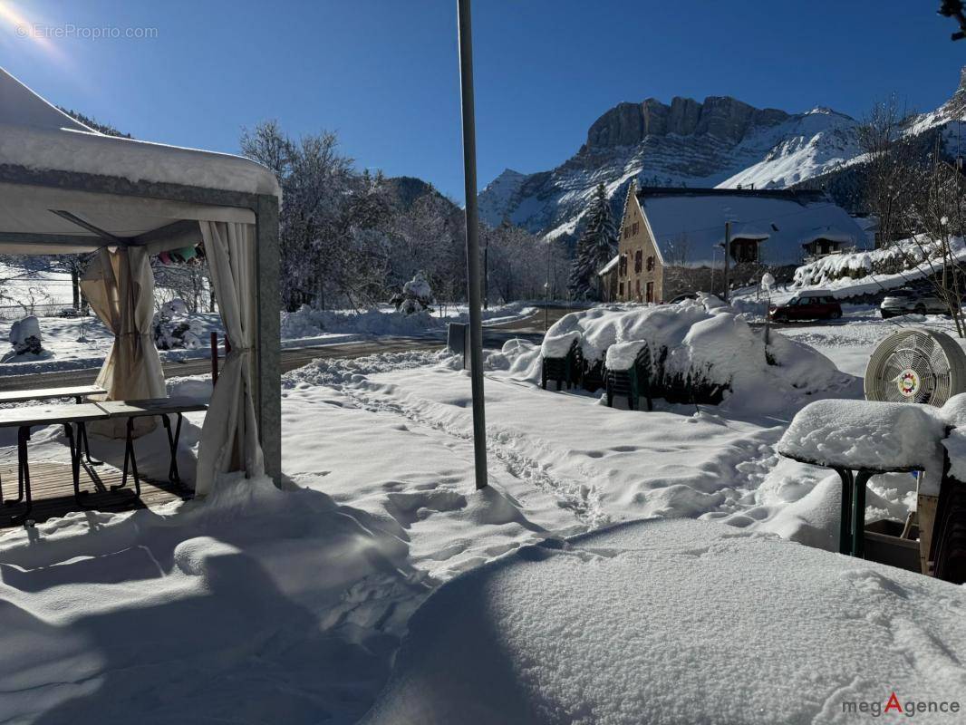 Commerce à GRESSE-EN-VERCORS