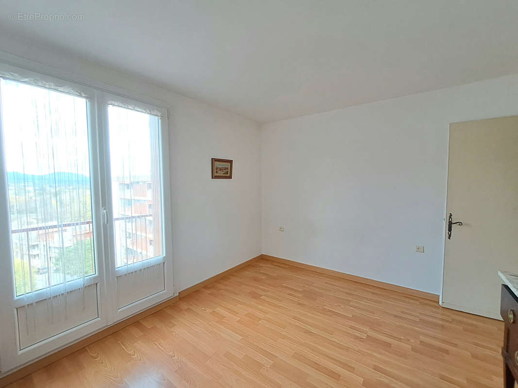 Appartement à AUBAGNE