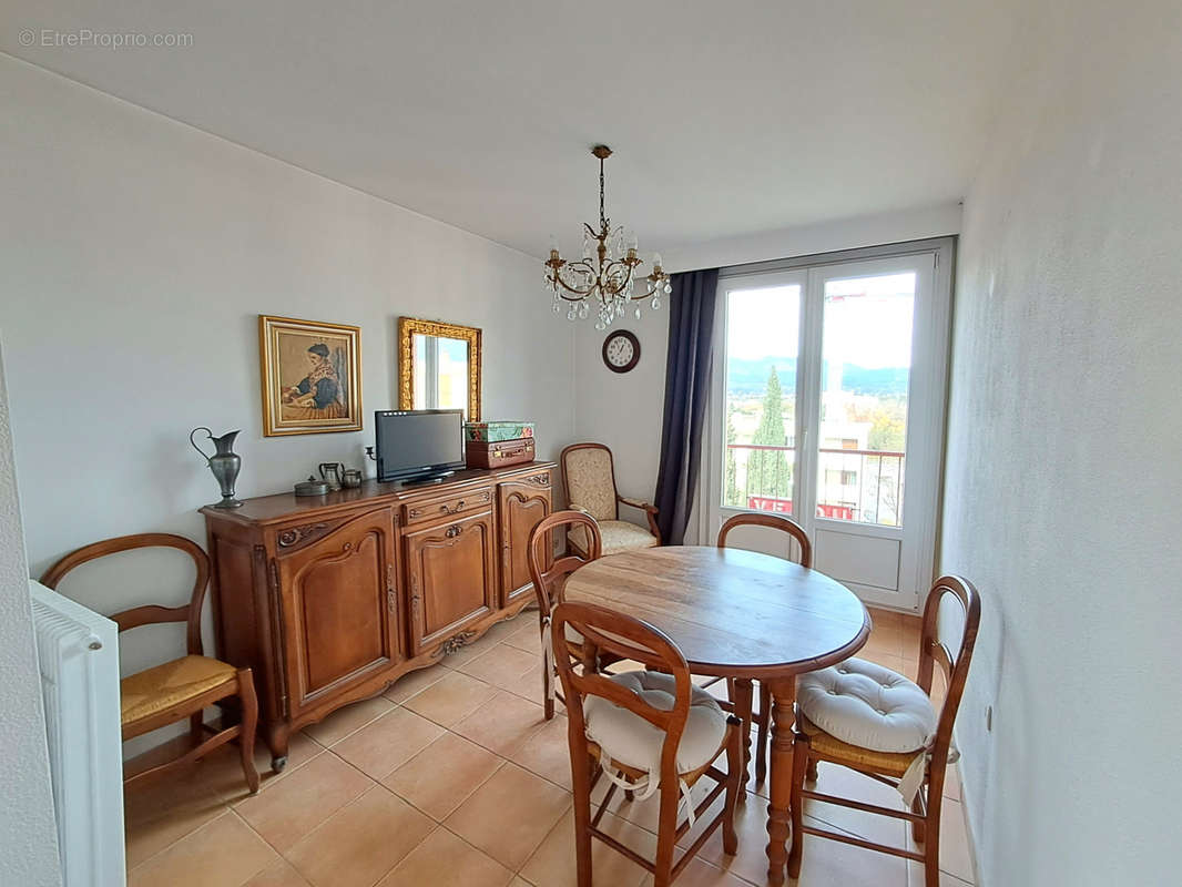 Appartement à AUBAGNE