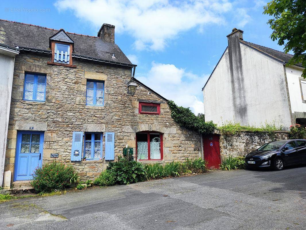 Maison à GUEMENE-SUR-SCORFF