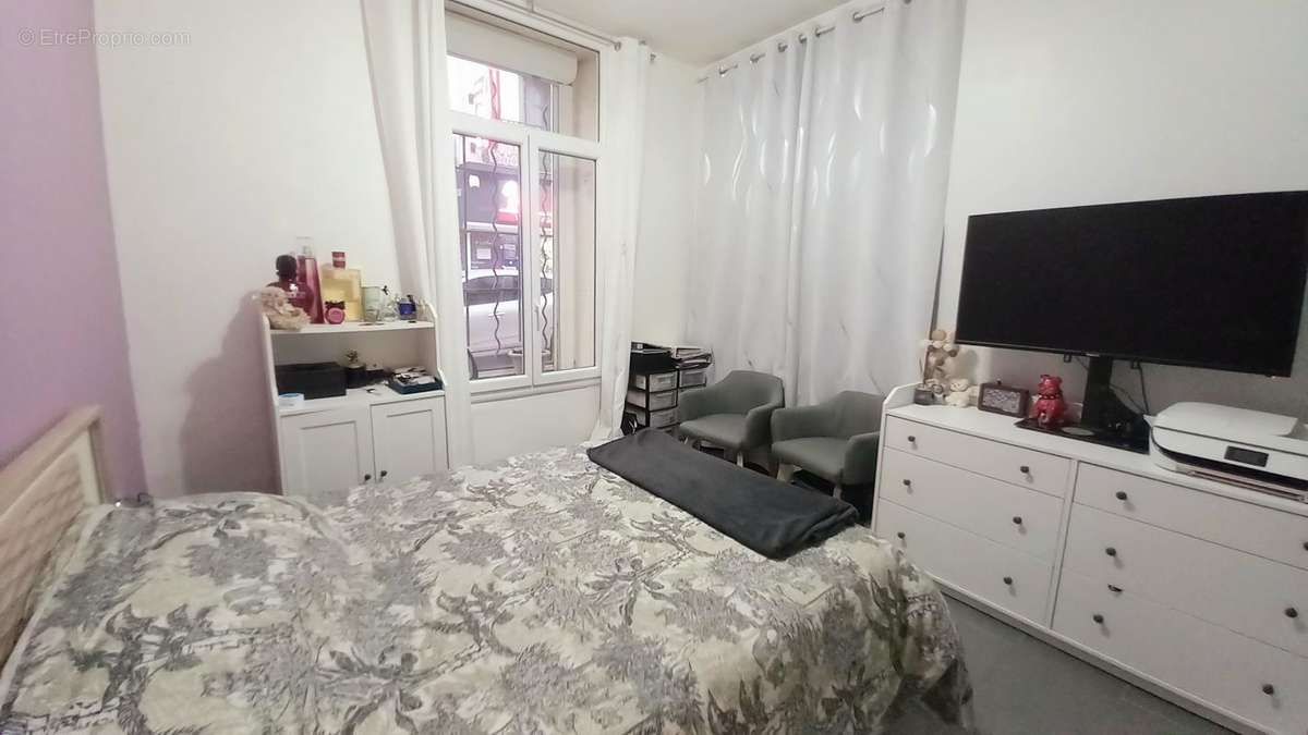 Appartement à BESSAN