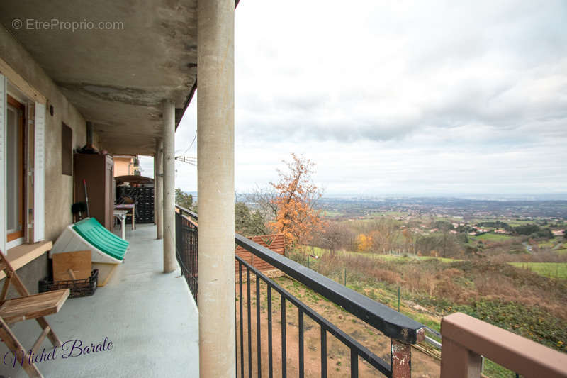 Appartement à POLLIONNAY