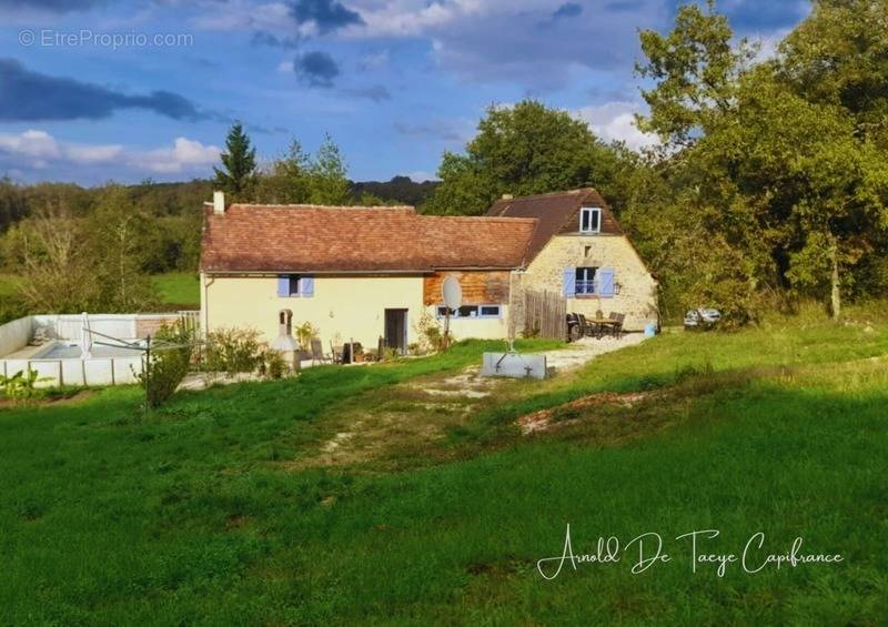 Maison à FRAYSSINET