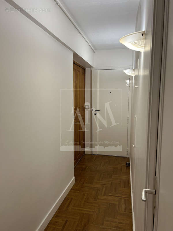 Appartement à NANTERRE