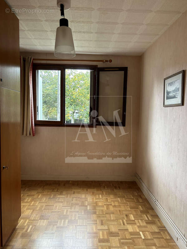 Appartement à NANTERRE