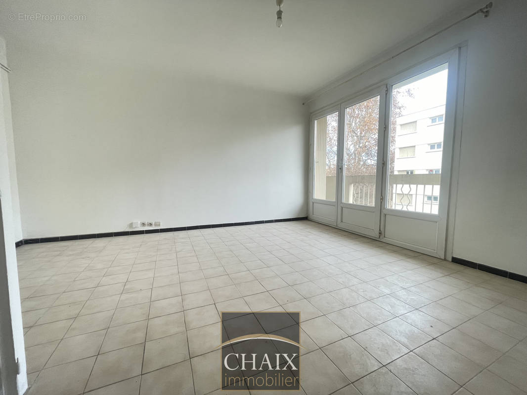 Appartement à AUBAGNE