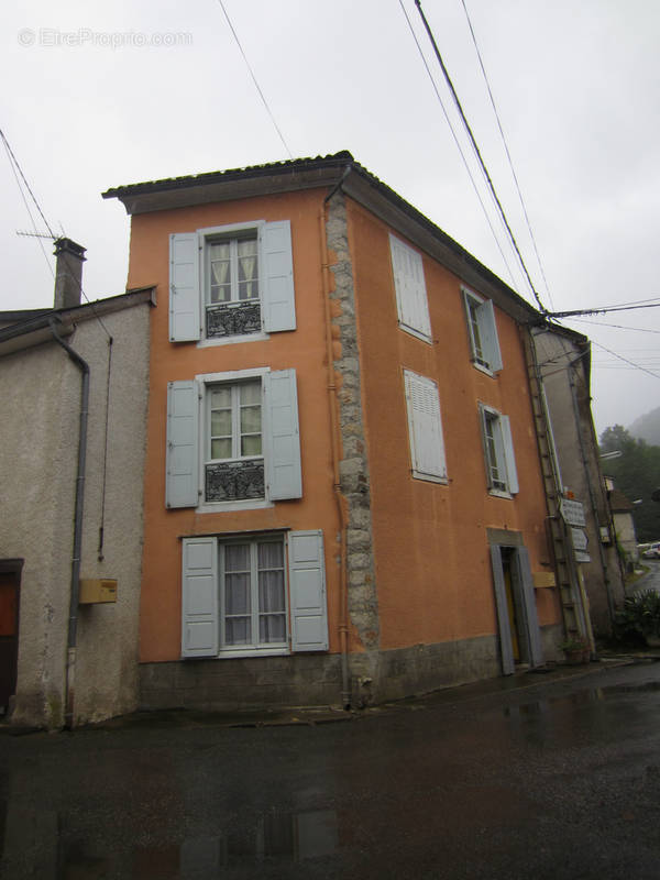 Maison à MASSAT