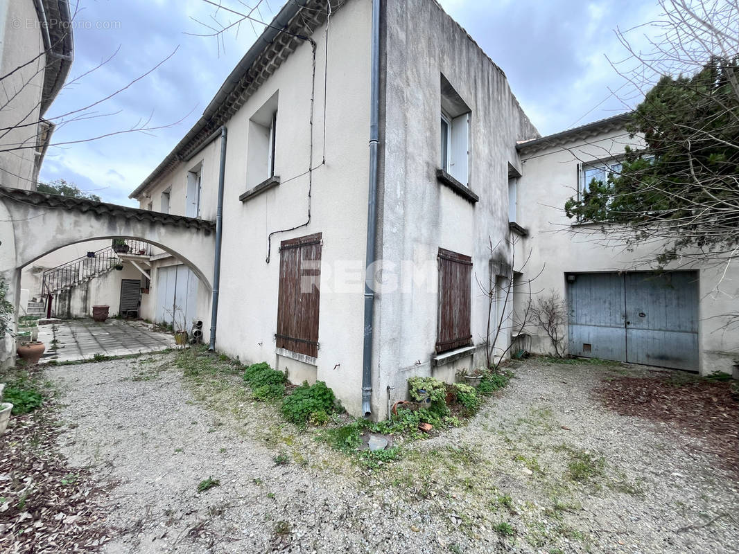 Maison à RIBAUTE-LES-TAVERNES