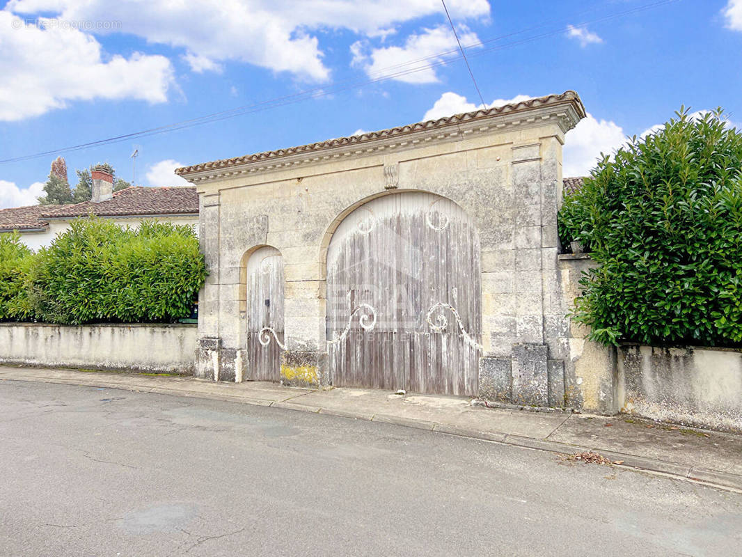 Maison à BALZAC