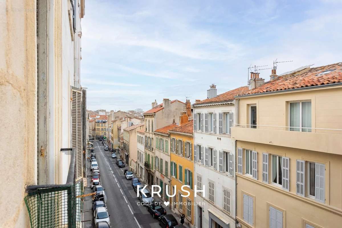 Appartement à MARSEILLE-7E