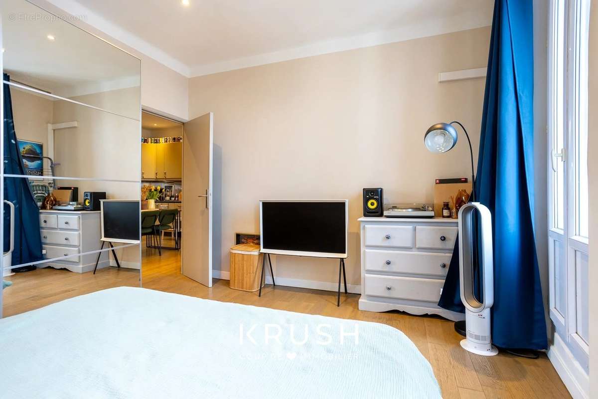 Appartement à MARSEILLE-7E