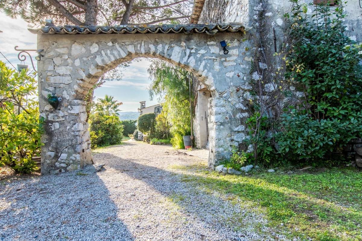 Maison à LA COLLE-SUR-LOUP