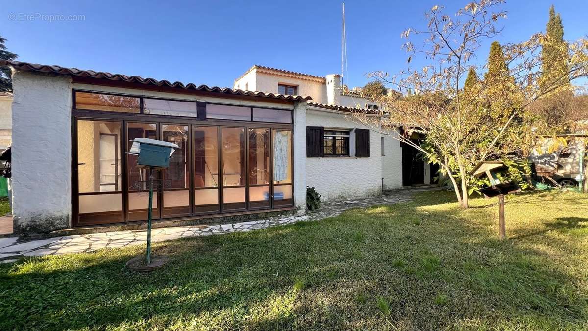 Maison à CAGNES-SUR-MER