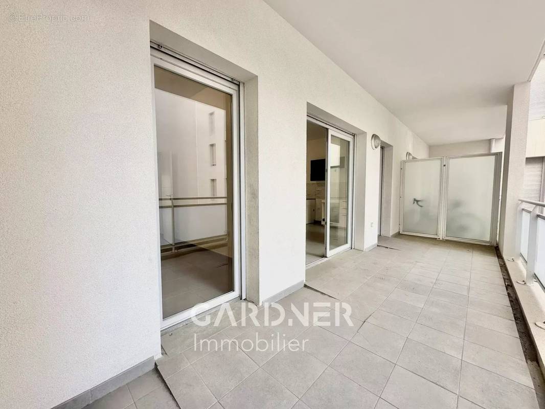 Appartement à MARSEILLE-2E