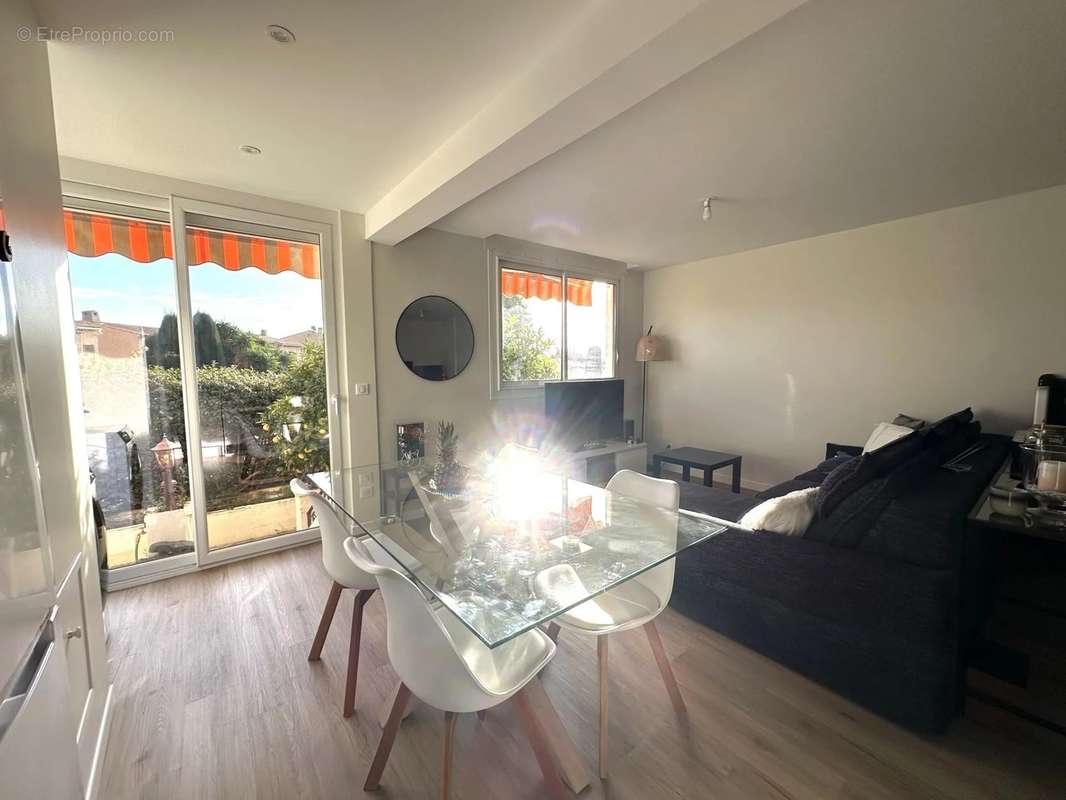 Appartement à CAGNES-SUR-MER