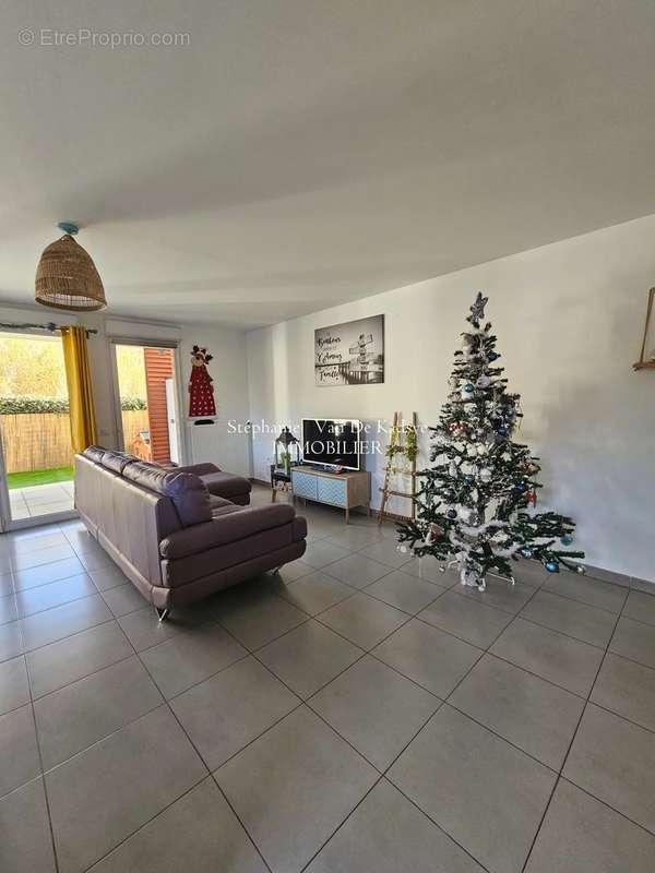 Appartement à FREJUS