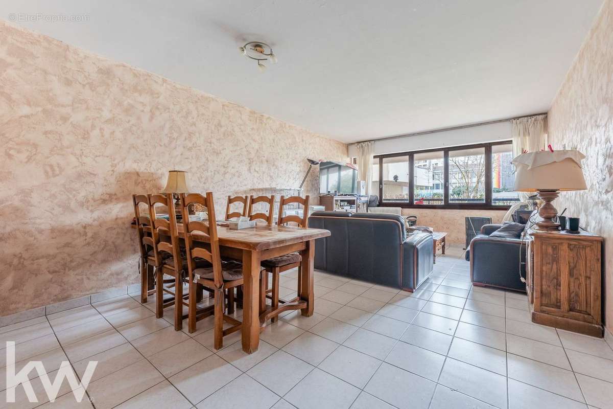 Appartement à LYON-9E