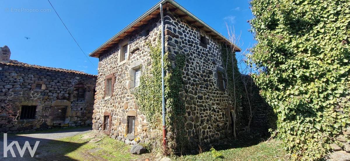 Maison à BAINS