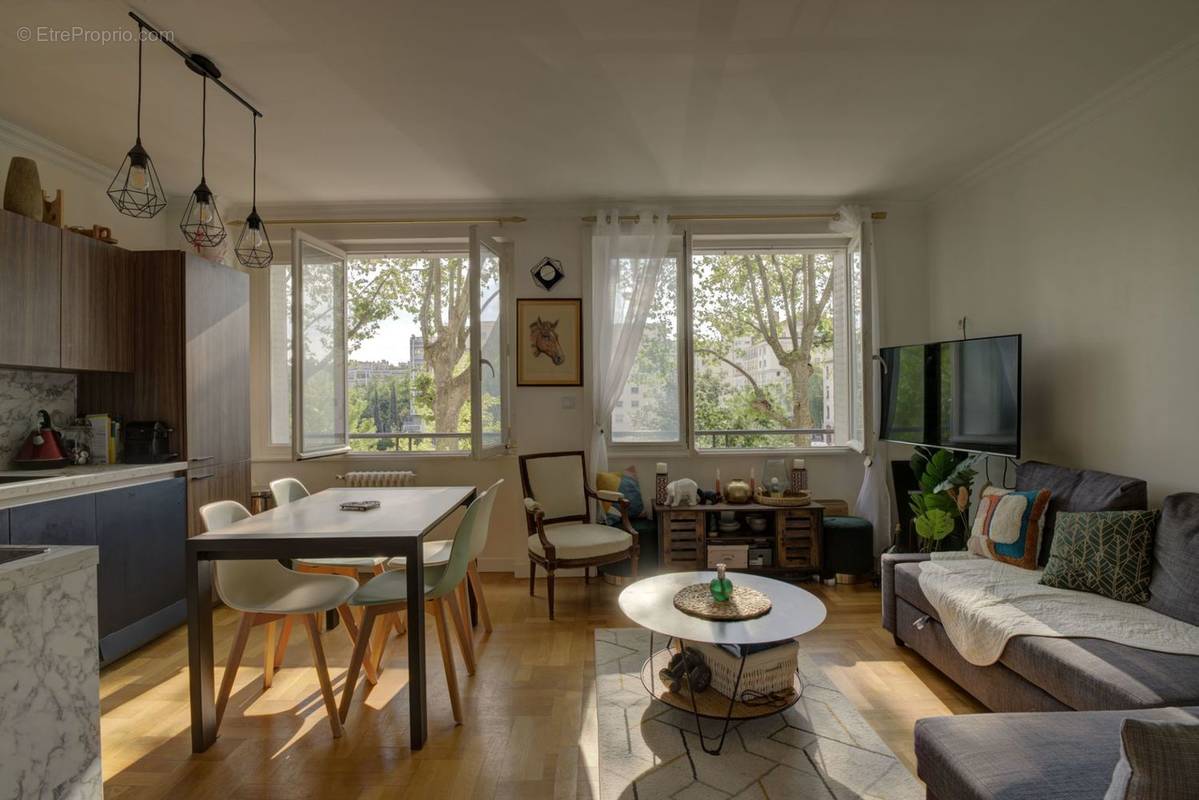 Appartement à LYON-6E