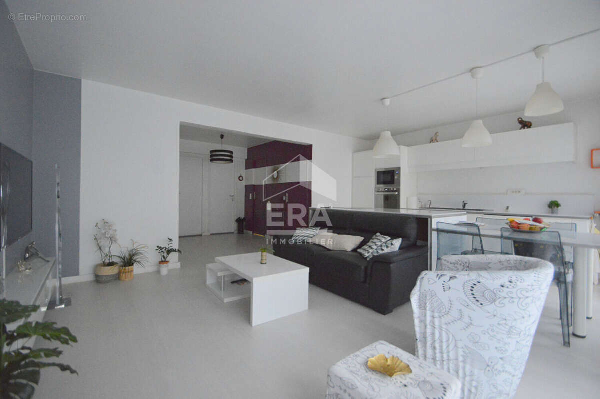 Appartement à ISSY-LES-MOULINEAUX