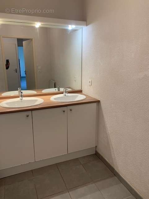   - Appartement à TOULOUSE