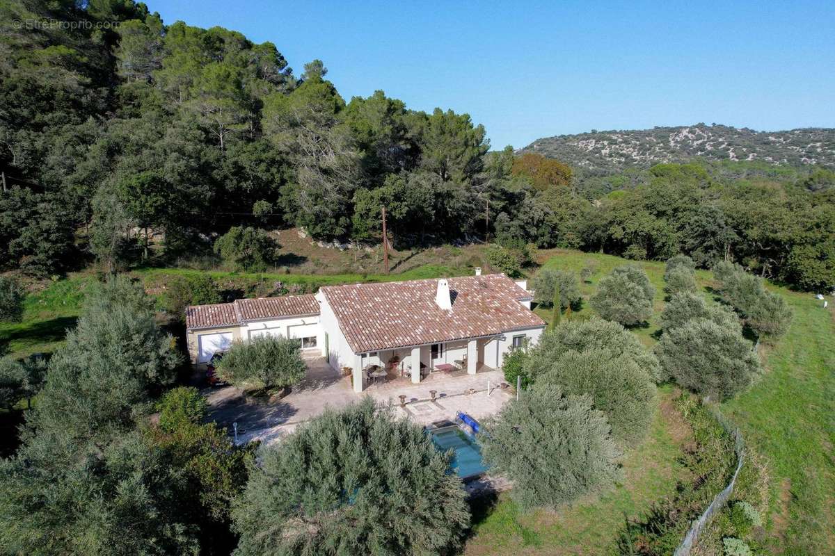 Maison à UZES