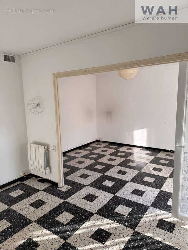 Appartement à LUNEL