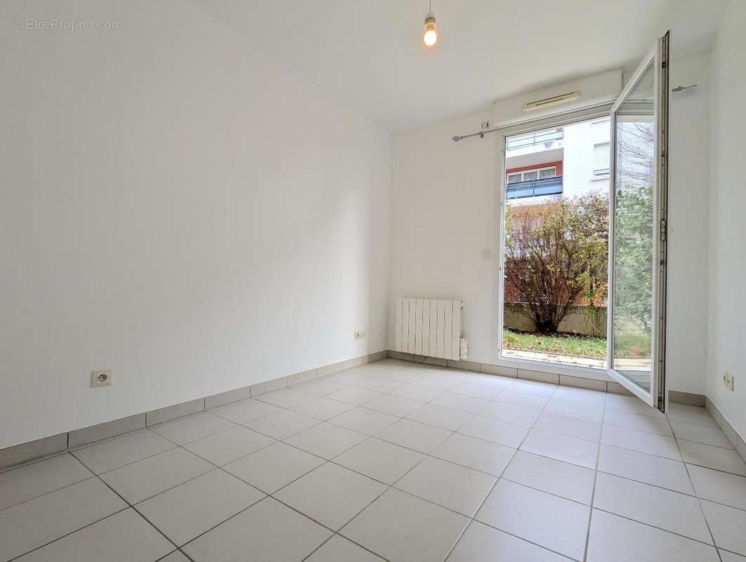   - Appartement à CALUIRE-ET-CUIRE