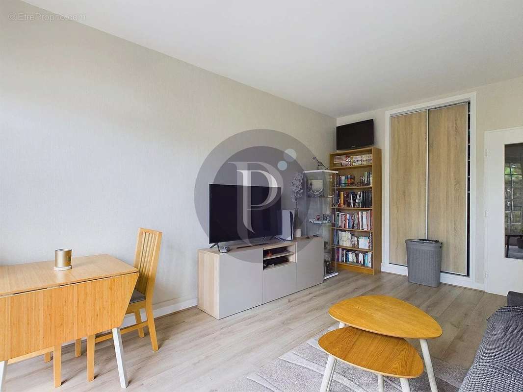 Appartement à GENNEVILLIERS