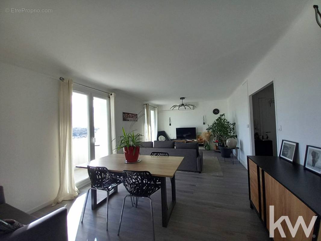 Appartement à MARSEILLE-13E