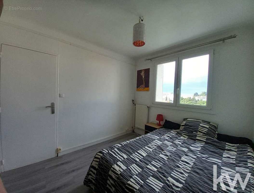 Appartement à MARSEILLE-13E